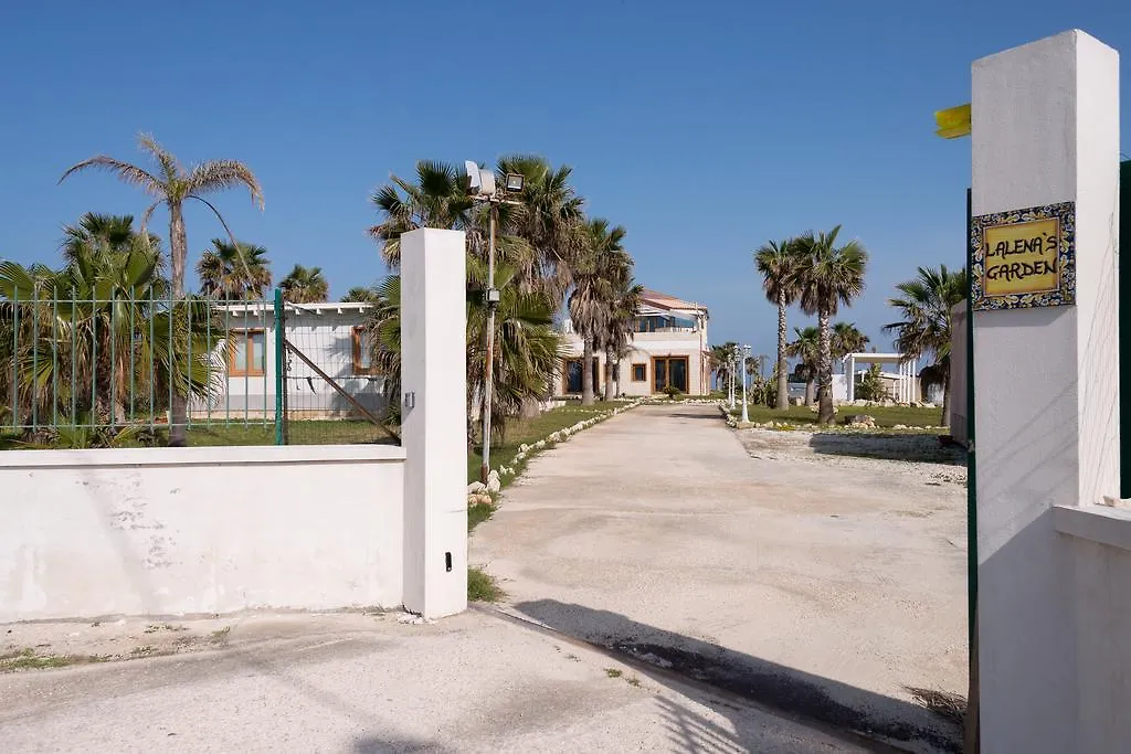 Hotel Lalena'S Garden Portopalo Di Capo Passero Affittacamere